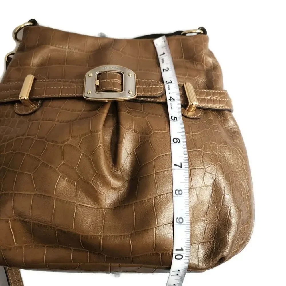 B. Makowsky Women's Brown Leather Crocodile Crossbody Bag - Picture 7 of 8